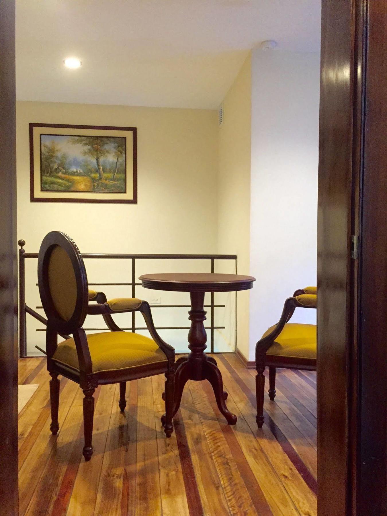 San Blas House & Suites Кито Экстерьер фото