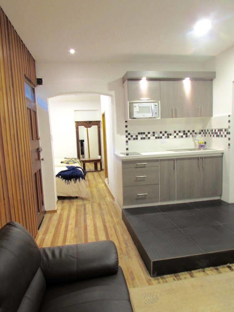 San Blas House & Suites Кито Экстерьер фото